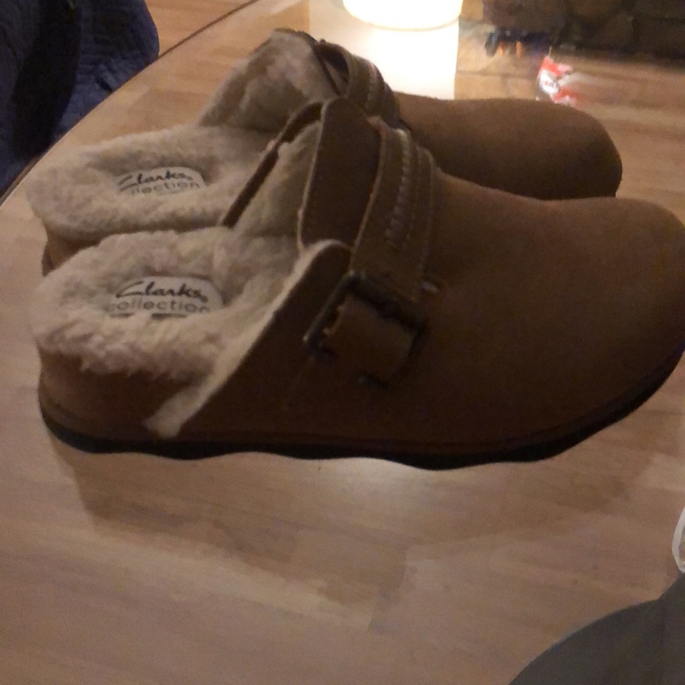 Clarks - Picture 4 of 7